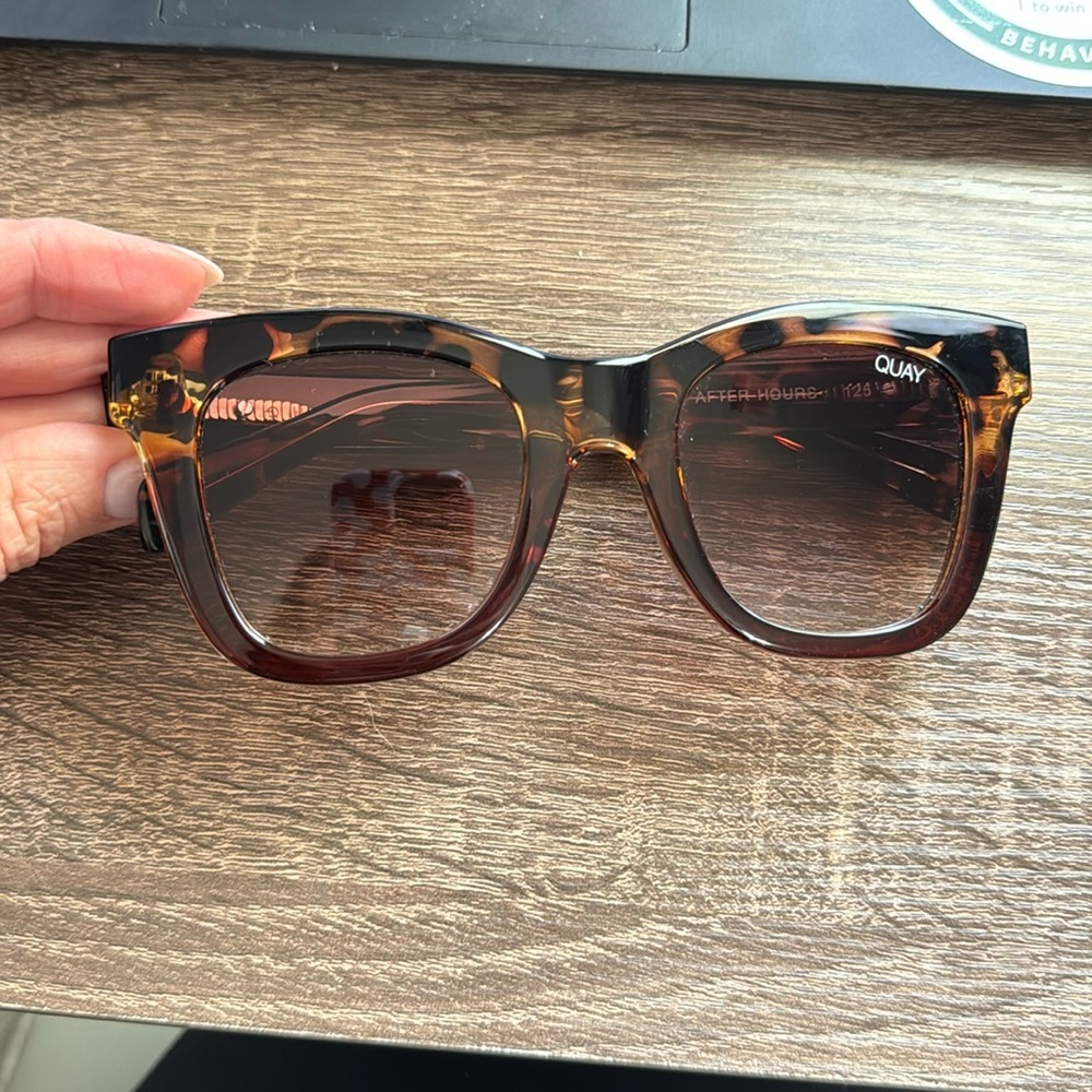 Quay Women’s Sunglasses, After hours model